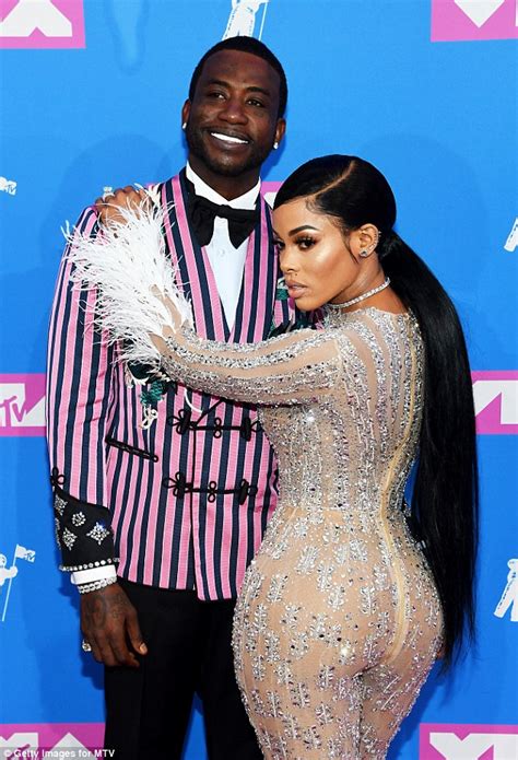 Gucci Mane Looks Dapper In Candy Colored Stripes At The Mtv Vmas With Dazzling Wife Keyshia Ka