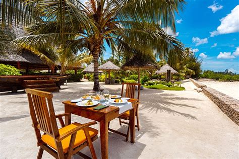 White Paradise Experience Zanzibar With All Your Senses