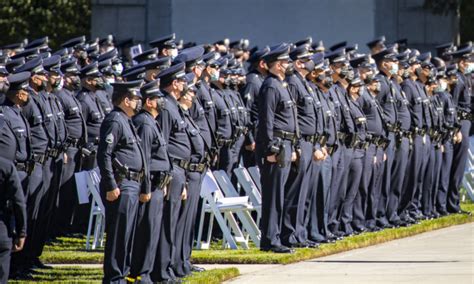Nearly 700 Undercover Officers Sue City Lapd For Releasing Their