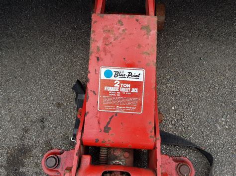 Bluepoint Snap On Trolley Jack Heavy Duty In Marsh Farm For £10000