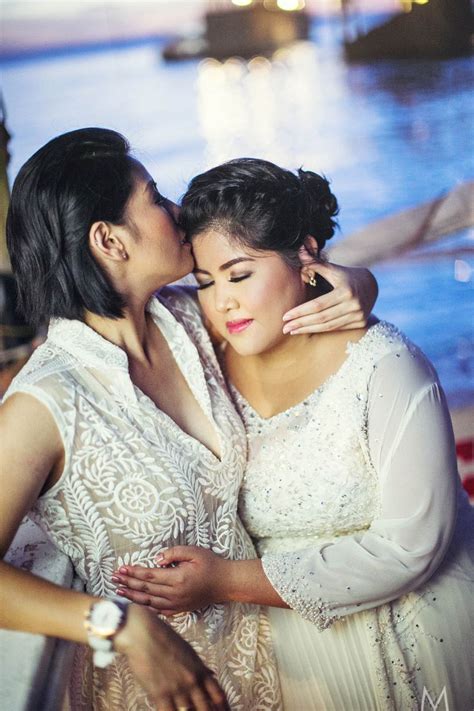 this lesbian couple s wedding in the philippines shows love doesn t discriminate lesbian