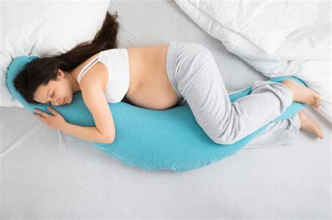 tips agar ibu hamil bisa tidur nyenyak imo or id