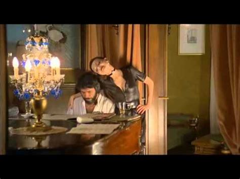 Bianco, rosso e verdone (1981). Bianco, rosso e Verdone - "Sicuro che non ti va di passare ...