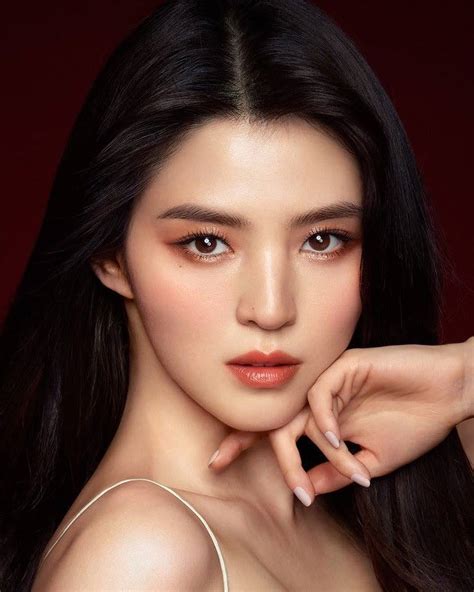 13 things about stunning korean actress han so hee metro style