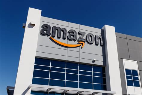 Amazon Web Services To Open Data Centres In Uae The Fintech Times