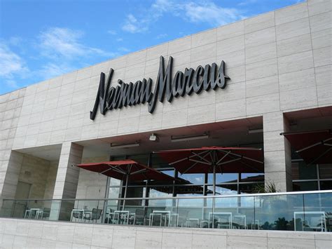 Doxo is used by these customers to doxo enables secure bill payment on your behalf and is not an affiliate of or endorsed by neiman marcus credit card. Neiman Marcus Credit Card Information Stolen: Steps to Take to Protect Yourself - SavingAdvice ...