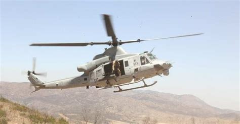 Video Marine Corps Helicopter Makes Precautionary Landing Near Ca