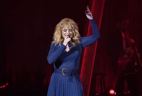 Η ελεωνόρα ζουγανέλη επέστρεψε στο anodos live stage για μια «οντισιόν», όπως ονομάζεται η παράστασή της και εντυπωσίασε με τον δυναμισμό της και τις μοναδικές εμφανίσεις της στη σκηνή. Ελεωνόρα Ζουγανέλη: Φωτογραφίες γεμάτες χαρά από το γάμο ...