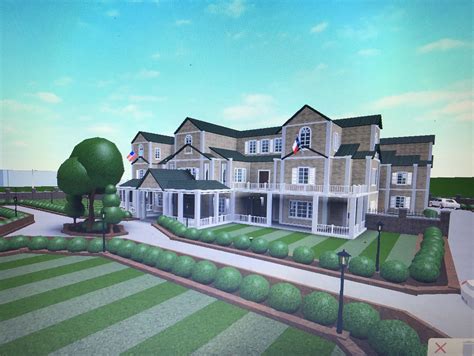 How To Build A Mansion In Bloxburg Tutorial - Design Talk