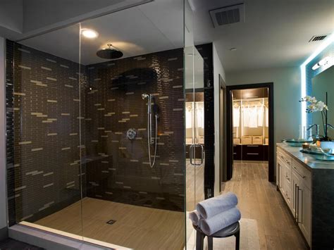 Squeezing a shower into a tiny house bathroom with teensy square footage is undoubtedly challenging. Bathroom Shower Designs | HGTV