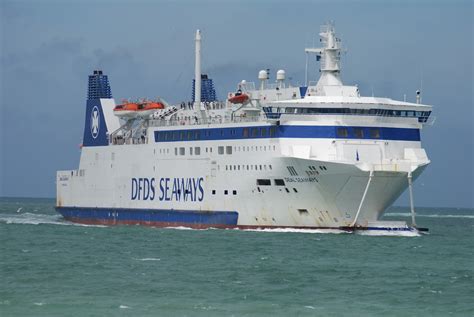 Crossing the channel from dover to calais on dfds cote des dunes.filmed on the 2nd september 2017. vmf-alifesailingcruiseferries.blogspot.co.uk: June 2012