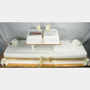 Ver más ideas sobre decoración de tortas, pastel de castillo, pasteles de novedad. Church Anniversary Cake Design - Yahoo Image Search Results (With images) | Anniversary cake ...