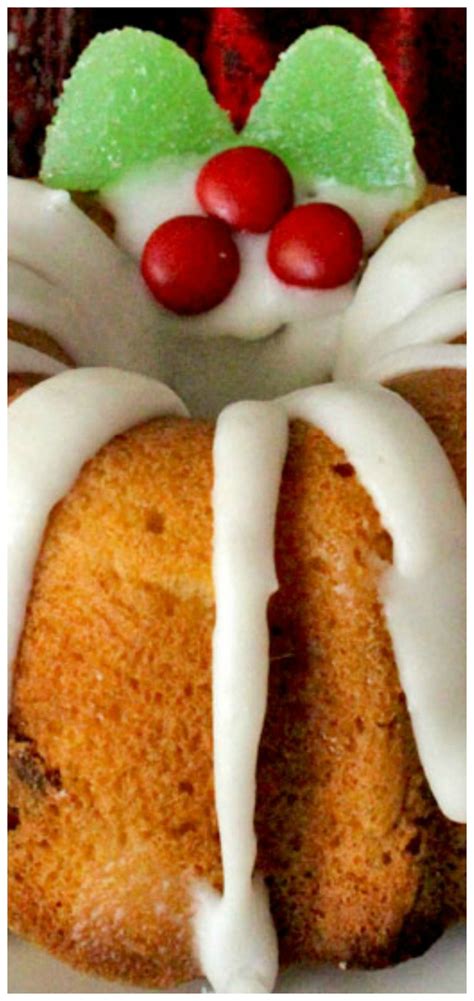 Try one of our best recipes for christmas desserts! Christmas Mini Bundt Cakes | Recipe | Desserts, Food recipes, Holiday desserts