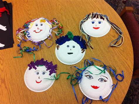 Pin By Debbie Hudson On Preschool Crafts And Storytime Arts And Crafts Crazy Hair Days Crazy