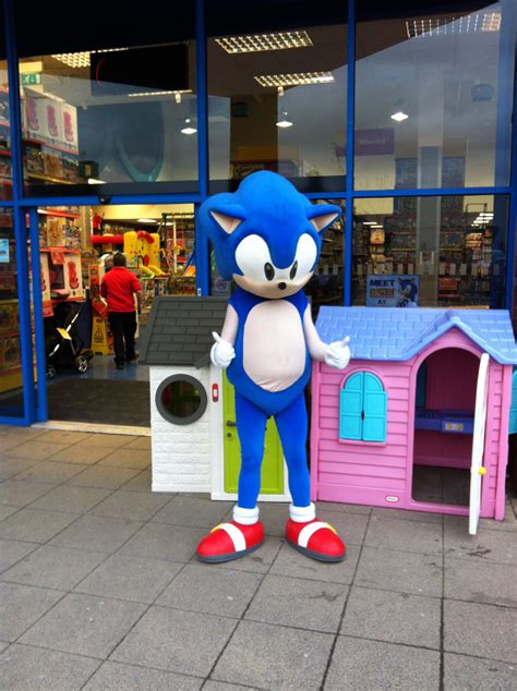 Sonic The Hedgehog Mascot Costume Rental Peepsburghcom