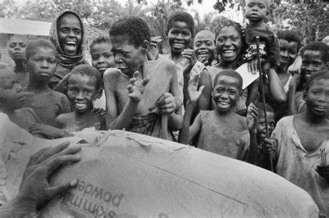 Seal67 The Nigerian Civil War Photography Of Hakan Gottberg