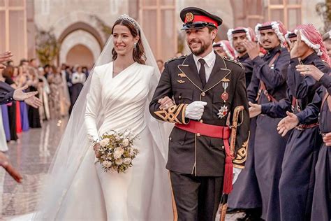 Queen Rania And Crown Prince Hussein Of Jordan Post New Photos From His Wedding To Princess Rajwa