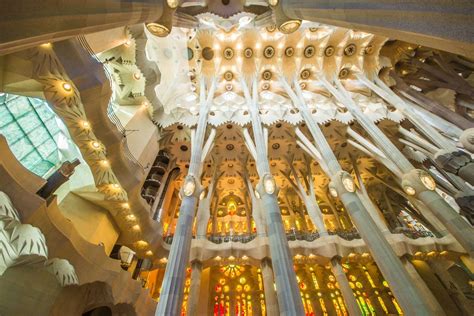 12 Best Gaudi Buildings in Barcelona | Gaudi buildings, Gaudi, Great buildings and structures