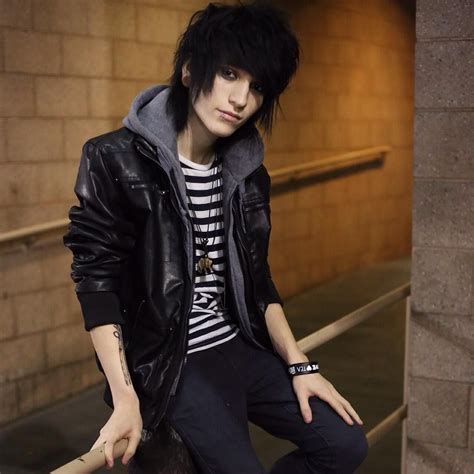 Johnnie Guilbert Is Just Perfect And Beautiful Very Beautiful Cute Emo Guys Emo Girls