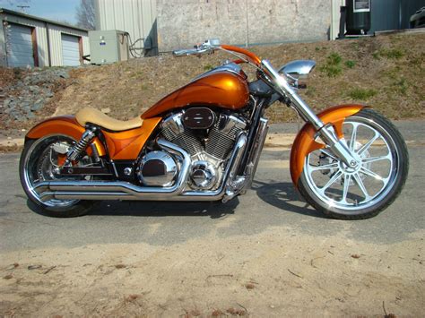 Something different because everyone around you has the same machine with just different bolt on ideas. Harley Davidson Motorcycle: Custom Motorcycles