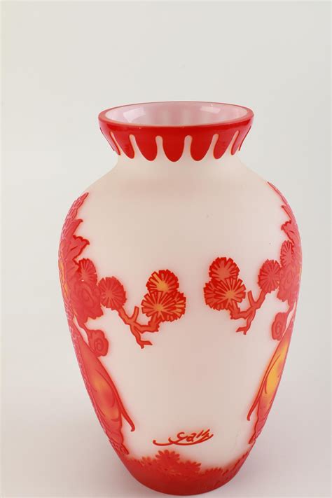 Reproduction Galle Cameo Glass Vase Ebth
