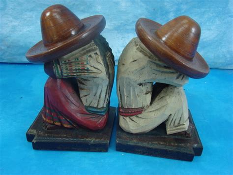Vintage Wood Carved Sleeping Siesta Mexican Man Woman Sombrero Bookends