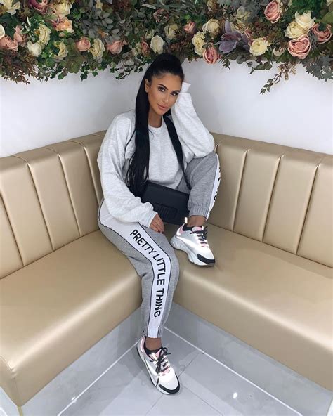 White Colour Outfit With Leggings Tights Hot Legs Picture Seda London Instagram White