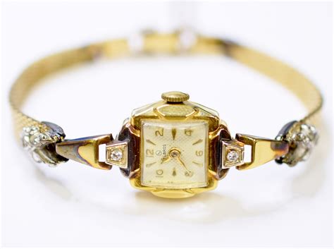 Helbros 14k Gold Ladys Vintage Bracelet Watch Property Room