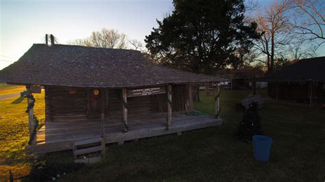 Authentic 1800s Log Cabin Preserved For All To See In Merryville