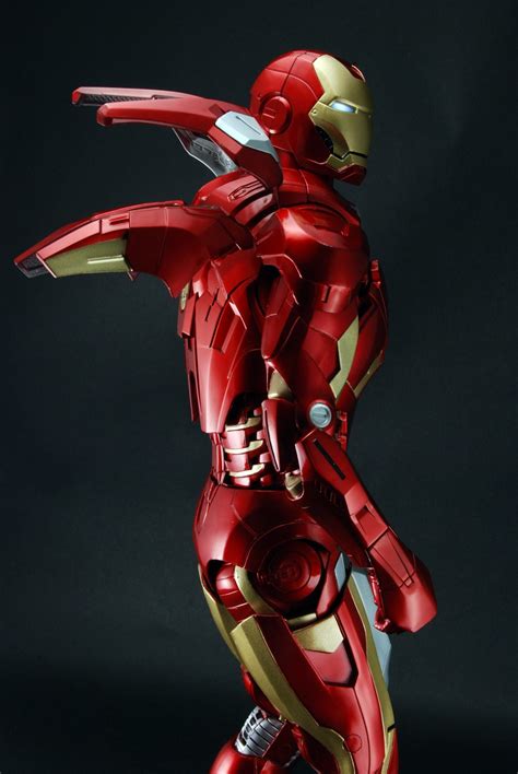 If you want to stream iron man as easily as possible, you need the new disney service. Avengers - 1/4th Scale Figure - Iron Man (Case 2 ...