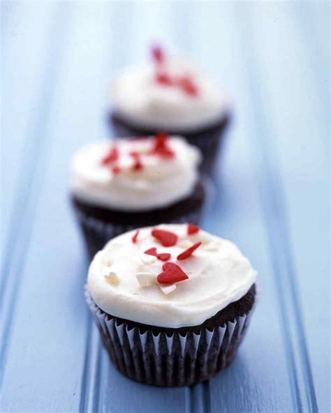 Frosted Chocolate Buttermilk Cupcakes Recipe And Video Martha Stewart
