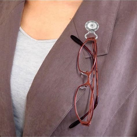 Silver Snap Button Magnetic Eyeglass Holder Id Badge Eye Glasses Brooch Pin Ebay