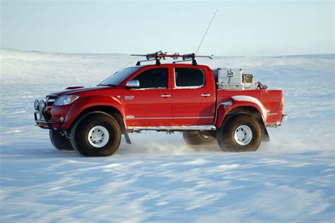North pole may also refer to: Toyota on its way to the North Pole | Toyota hilux, Toyota ...