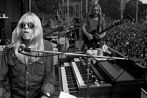 Disk 2 is an expanded version of the classic jam mountain jam which was originally 33 minutes long but as performed that evening ended up being a 44 minute long version of. The Allman Brothers Band - Live At Ludlow Garage 1970 ...