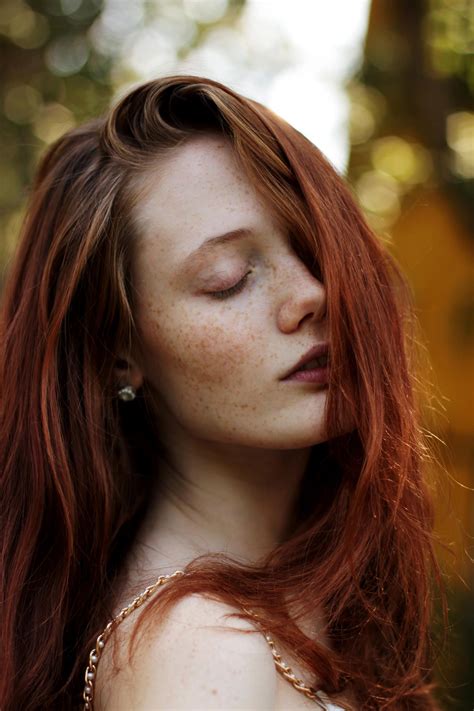 kira by ksenia nikishenko 500px redheads red haired beauty beautiful freckles