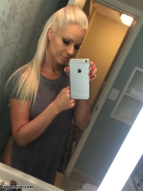 Maryse Mizanin Intimate Topless Leaked Photos Fappenism