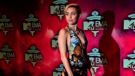 Miley Cyrus Has Had Sex Sex Pictures Pass