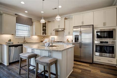Kitchen Islands: Bar Height or Counter Height? | Eastwood ...