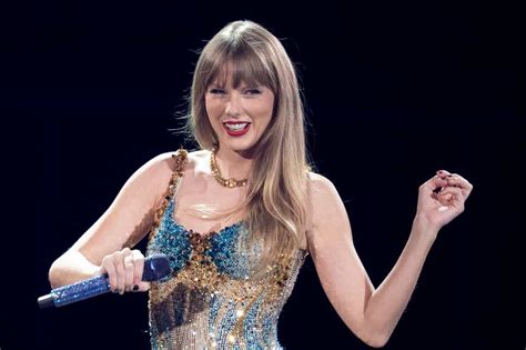 Taylor Swift Intervenes In Security Situation With Fan While Performing
