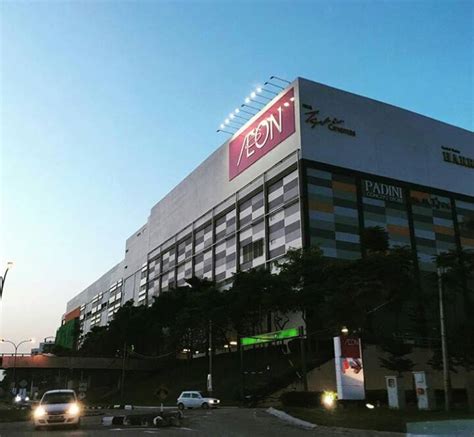 Since its inception in 1995, tgv cinemas has grown to become one of malaysia's premier film exhibition companies and has established a name for itself as a pioneer in the cinema industry. 10 Large Shopping Malls to Invade Johor Bahru Soon - JOHOR NOW
