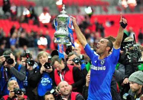 Ashley Cole Official Site Chelsea Football Club