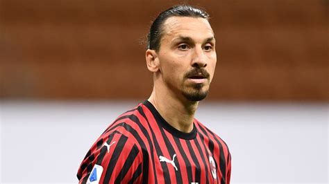 Maglie calcio inter milan prima 2021/2022. Maglia Milan 2021, ecco la nuova divisa rossonera