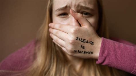 5 Istilah Pelecehan Seksual Dalam Bahasa Inggris Yang Wajib Diketahui