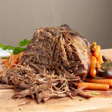 Pressure cooking, steam, slow cook, sear/sauté, air crisp, bake/roast/grill pot: Nonja Foodie Beef Eye Of Round - Instant Pot Roast Beef Rare Deli Style Stuff Matty Cooks ...