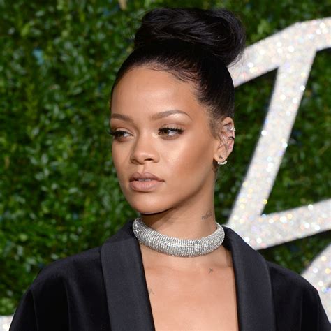 Early 1920's hairstyles for long hair tutorial by talia felix. Le chignon bun de Rihanna - Ces chignons de stars qui nous ...