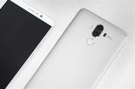 Reviews The Huawei Mate 9 Smartphone With Dual Lens Leica Cameras