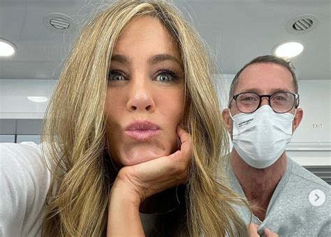 Jennifer Aniston Breast Implants Telegraph
