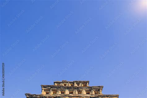 Top Of Mexican Pyramid Pyramid Of The Niches In Veracruz Mexico Pyramid Of The Niches At El