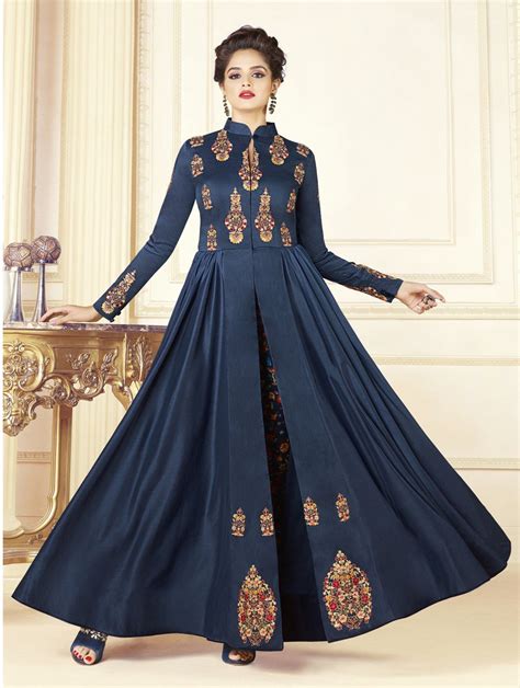 Pr Fashion New Designer Indo Western Dress महिलाओं की डिजाइनर ड्रेस