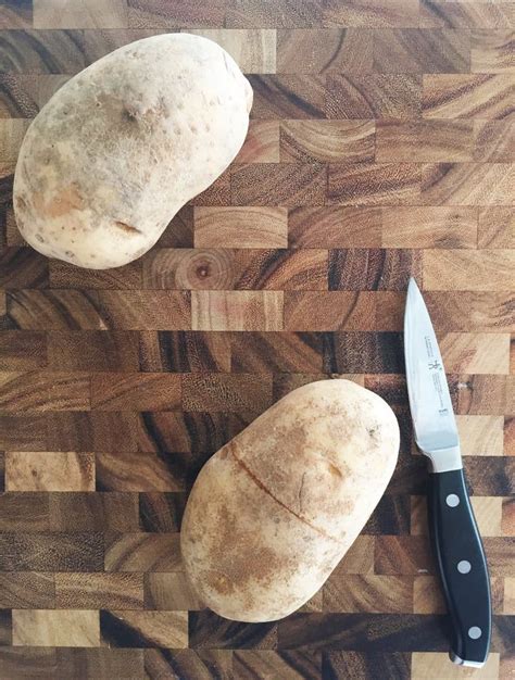 This Hack Will Forever Change The Way You Peel Potatoes Peel Potatoes